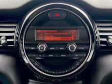 Mini Hatch Cooper - U2421