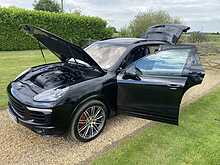 2017 (17) Porsche Cayenne 4.2 TDV8 Platinum Edition