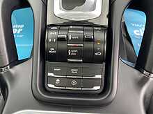 2017 (17) Porsche Cayenne 4.2 TDV8 Platinum Edition