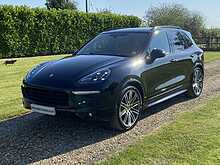 2017 (17) Porsche Cayenne 4.2 TDV8 Platinum Edition