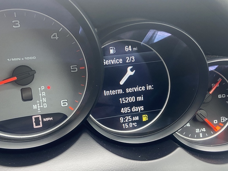 Porsche 4.2 TD V8 S Platinum Edition SUV 5dr Diesel TiptronicS 4WD Euro 6 (s/s) (385 ps)