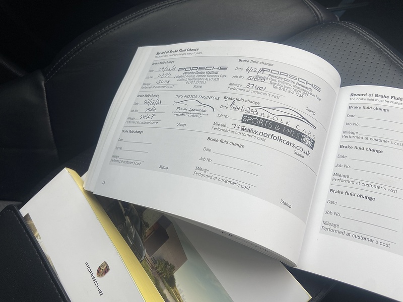 Porsche 4.2 TD V8 S Platinum Edition SUV 5dr Diesel TiptronicS 4WD Euro 6 (s/s) (385 ps)