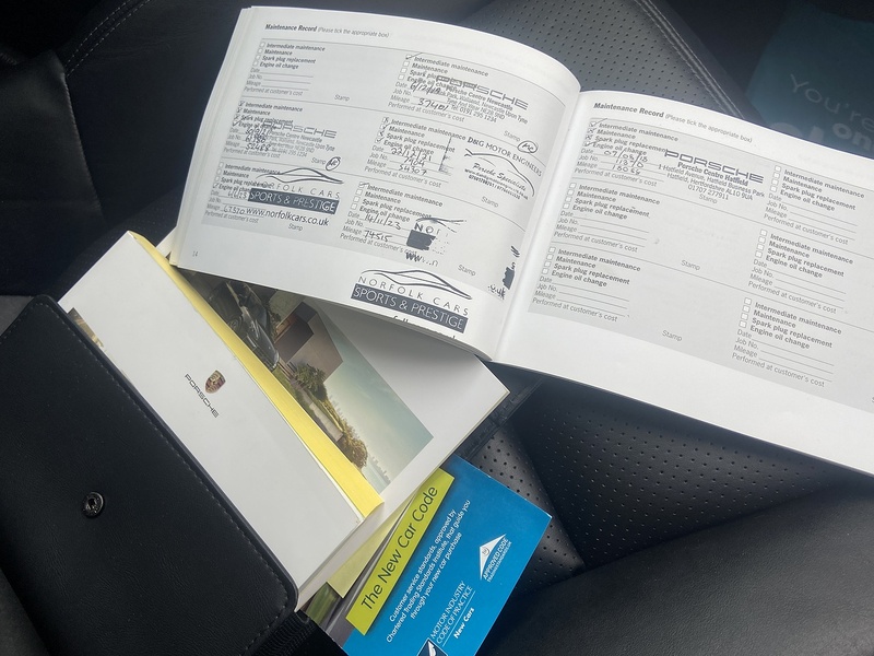 Porsche 4.2 TD V8 S Platinum Edition SUV 5dr Diesel TiptronicS 4WD Euro 6 (s/s) (385 ps)