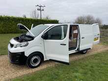 2020 (70) Peugeot Expert Professional L1 Hdi 100
