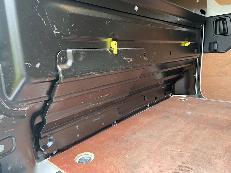 Peugeot 1.5 BlueHDi 1000 Professional Standard Panel Van 6dr Diesel Manual MWB Euro 6 (s/s) (100 bhp)