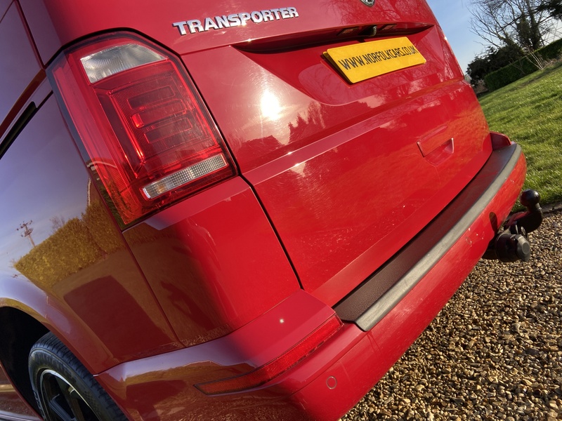 Volkswagen 2.0 BiTDI T32 BlueMotion Tech Highline Crew Van 5dr Diesel DSG FWD Euro 6 (s/s) (204 ps)