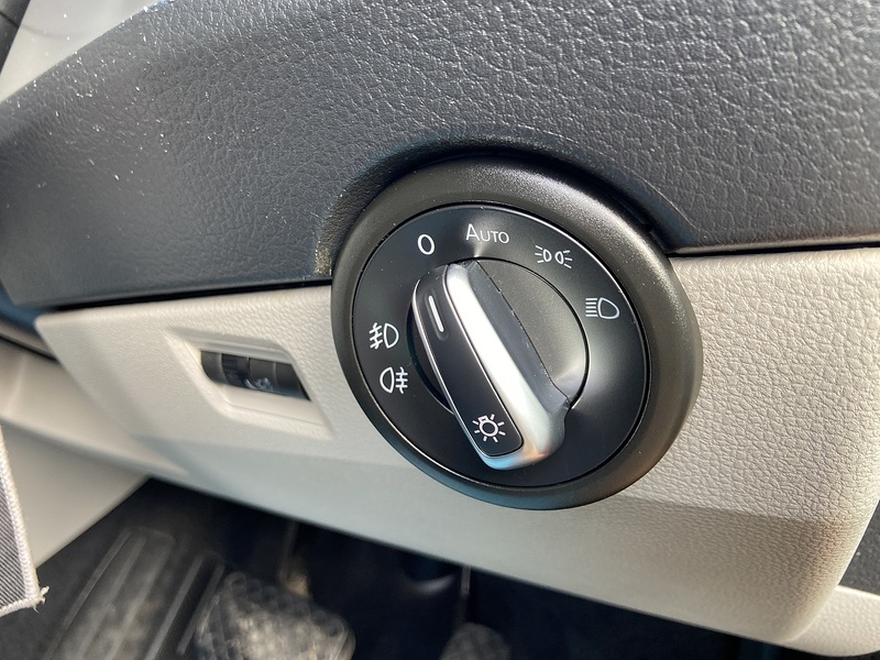 Volkswagen 2.0 BiTDI T32 BlueMotion Tech Highline Crew Van 5dr Diesel DSG FWD Euro 6 (s/s) (204 ps)