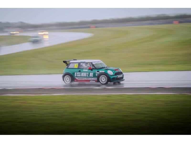 MINI 1.6 John Cooper Works Hatchback 3dr Petrol Manual Euro 5 (211 ps)