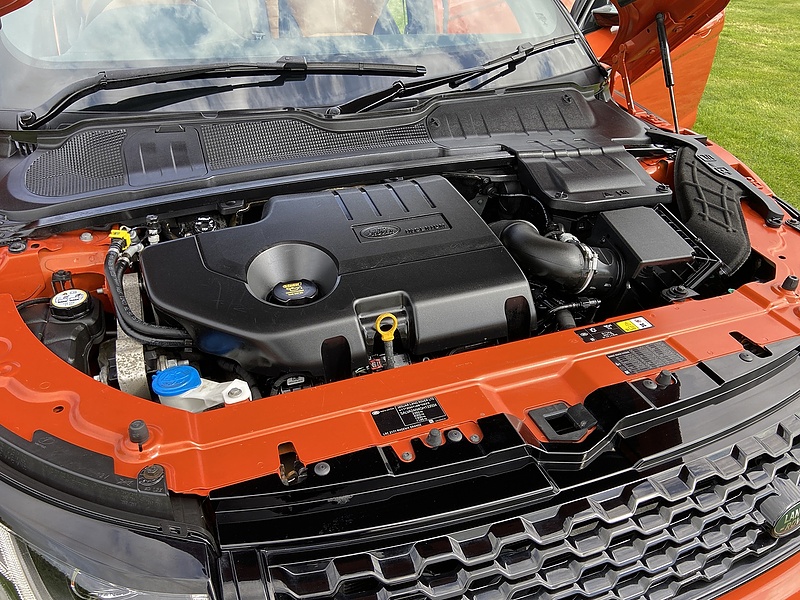 Land Rover 2.0 TD4 HSE Dynamic SUV 5dr Diesel Auto 4WD Euro 6 (s/s) (180 ps)