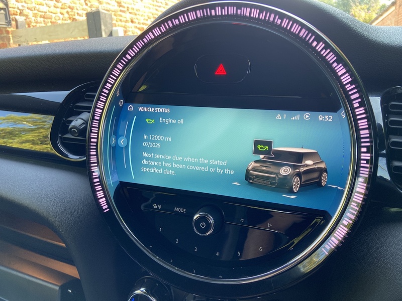 MINI 2.0 Cooper S Sport Hatchback 3dr Petrol Steptronic Euro 6 (s/s) (178 ps)