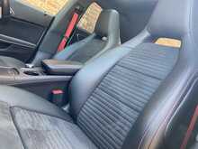 2018 Mercedes CLA 250 AMG Sport