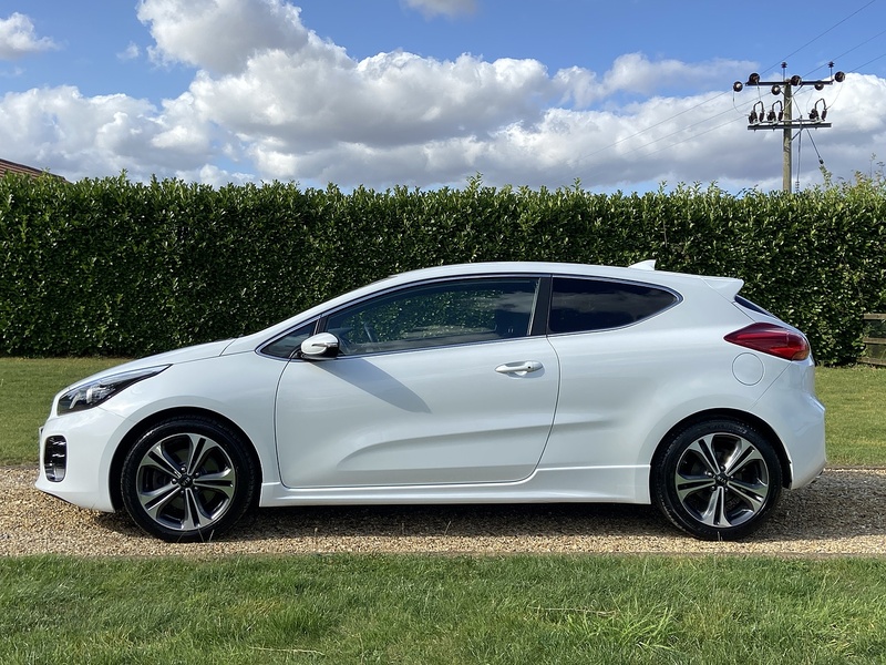 Kia 1.6 CRDi GT-Line Hatchback 3dr Diesel Manual Euro 6 (s/s) (134 bhp)