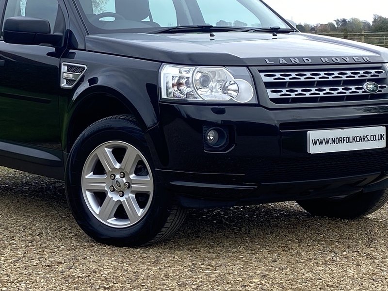 Land Rover TD4 GS SUV 2.2 Manual Diesel