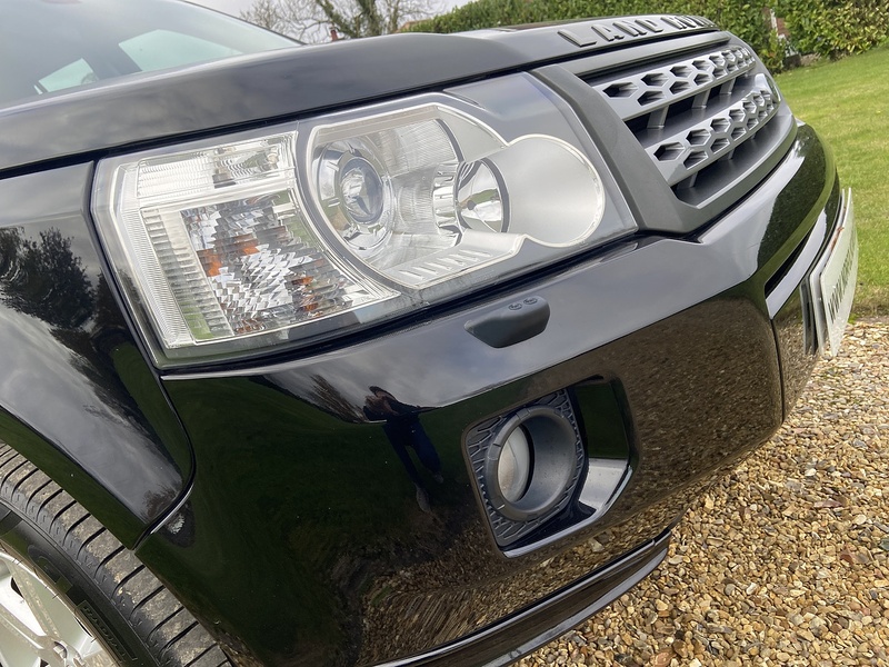 Land Rover TD4 GS SUV 2.2 Manual Diesel