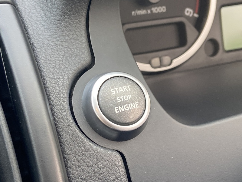 Land Rover TD4 GS SUV 2.2 Manual Diesel