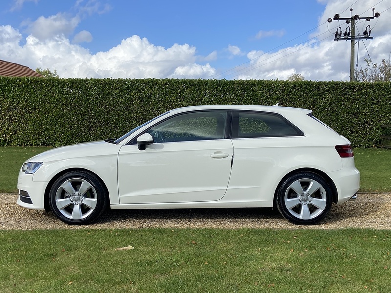 Audi 2.0 TDI Sport Hatchback 3dr Diesel Manual Euro 5 (s/s) (150 ps)