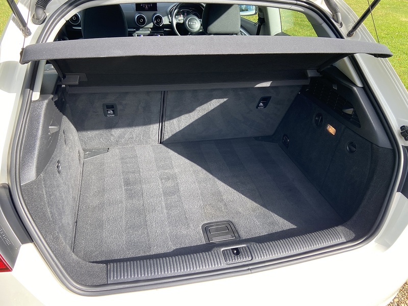 Audi 2.0 TDI Sport Hatchback 3dr Diesel Manual Euro 5 (s/s) (150 ps)