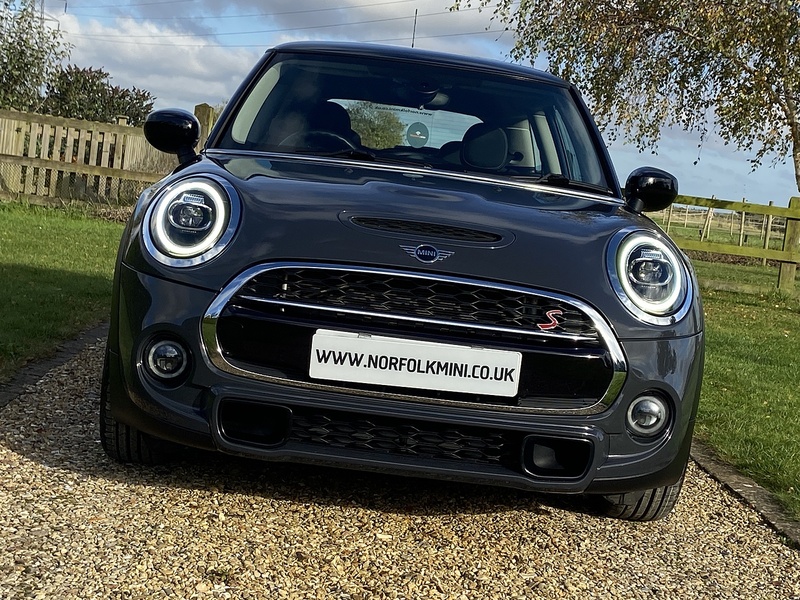 MINI Cooper S Classic Hatchback 2.0 Manual Petrol