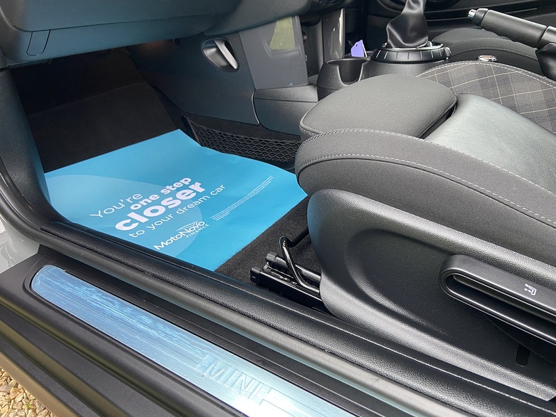 MINI 1.5 Cooper Hatchback 3dr Petrol Manual Euro 6 (s/s) (136 ps)