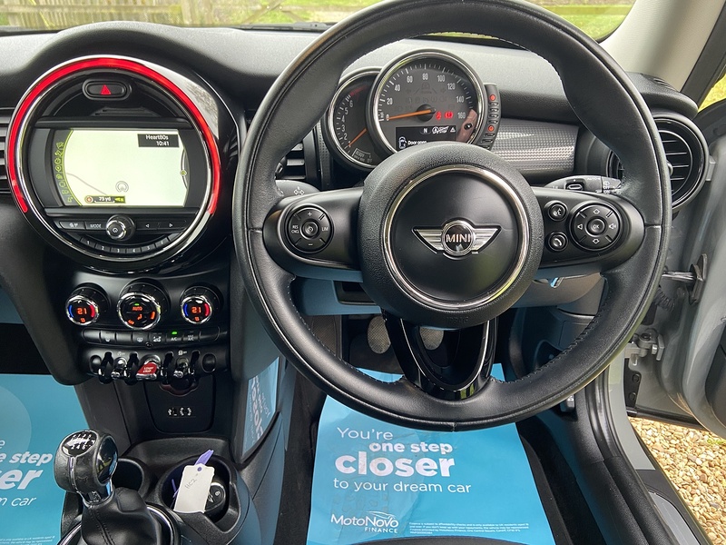MINI 1.5 Cooper Hatchback 3dr Petrol Manual Euro 6 (s/s) (136 ps)