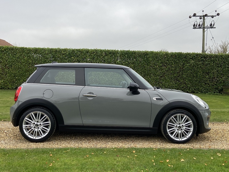 MINI 1.5 Cooper Hatchback 3dr Petrol Manual Euro 6 (s/s) (136 ps)