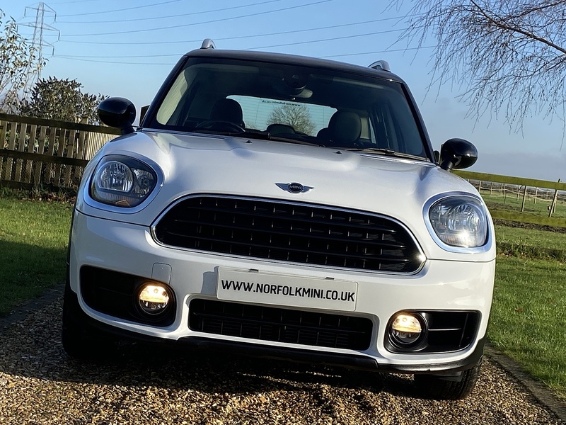 MINI 1.5 Cooper SUV 5dr Petrol Auto Euro 6 (s/s) (136 ps)
