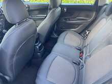2017 (17) Mini Countryman Cooper Automatic