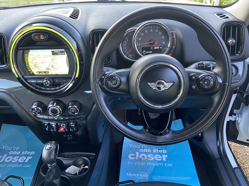 MINI 1.5 Cooper SUV 5dr Petrol Auto Euro 6 (s/s) (136 ps)