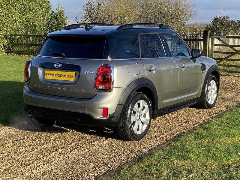 MINI 1.5 Cooper SUV 5dr Petrol Auto Euro 6 (s/s) (136 ps)