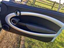 2012 (12) Mini Cooper Convertible