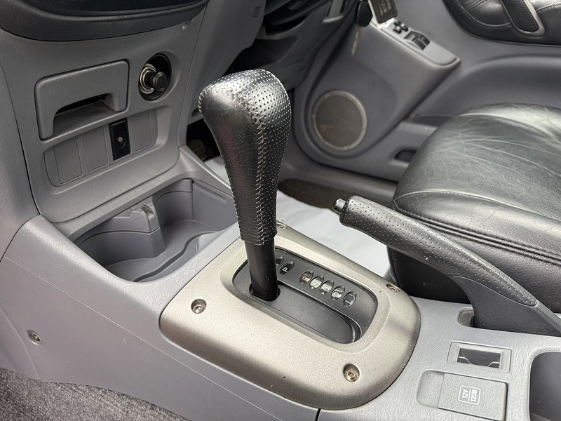 Toyota 2.0 VVT-i NRG SUV 3dr Petrol Automatic 4WD (224 g/km, 147 bhp)