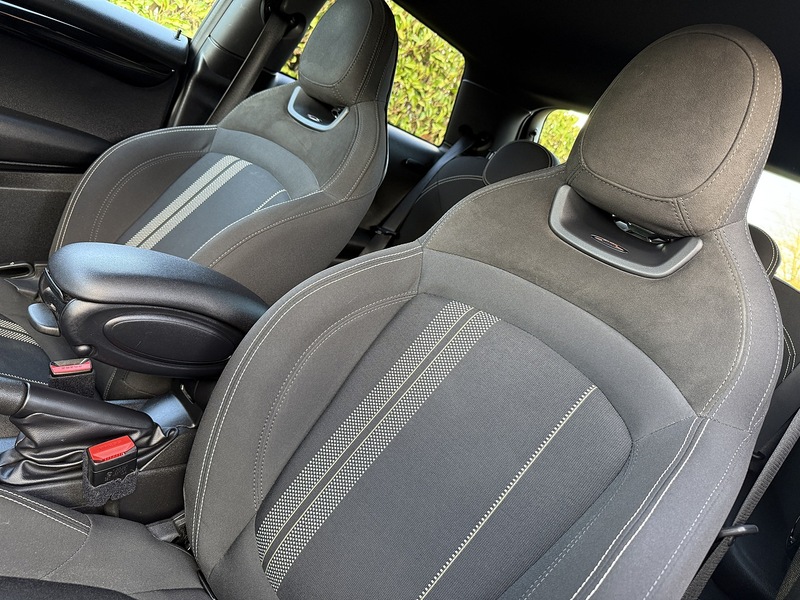 MINI 2.0 Cooper S Sport Hatchback 3dr Petrol Manual Euro 6 (s/s) (192 ps)