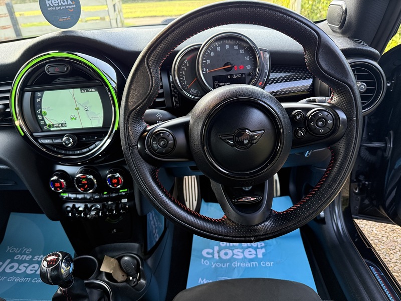 MINI 2.0 Cooper S Sport Hatchback 3dr Petrol Manual Euro 6 (s/s) (192 ps)