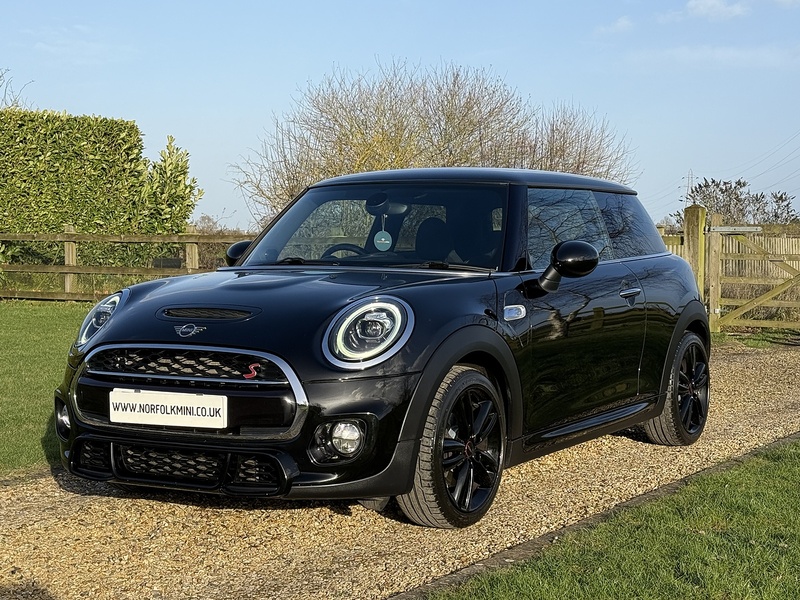 MINI 2.0 Cooper S Sport Hatchback 3dr Petrol Manual Euro 6 (s/s) (192 ps)