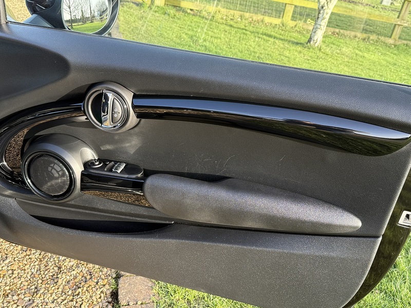 MINI 2.0 Cooper S Sport Hatchback 3dr Petrol Manual Euro 6 (s/s) (192 ps)