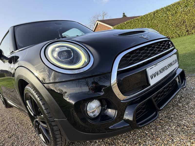 MINI 2.0 Cooper S Sport Hatchback 3dr Petrol Manual Euro 6 (s/s) (192 ps)