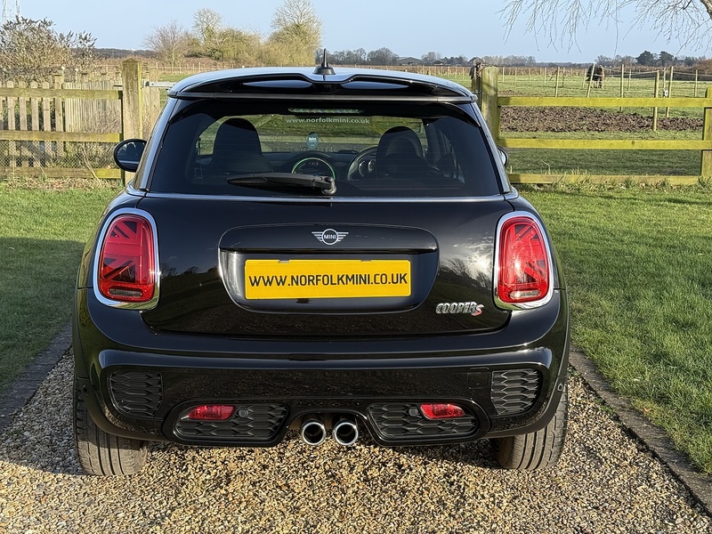 MINI 2.0 Cooper S Sport Hatchback 3dr Petrol Manual Euro 6 (s/s) (192 ps)