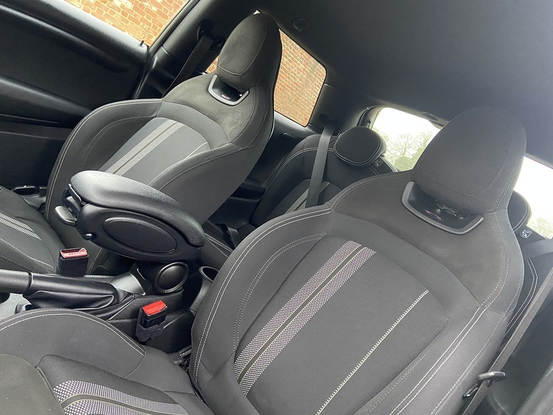 MINI 1.5 Cooper Sport Hatchback 3dr Petrol Steptronic Euro 6 (s/s) (136 ps)