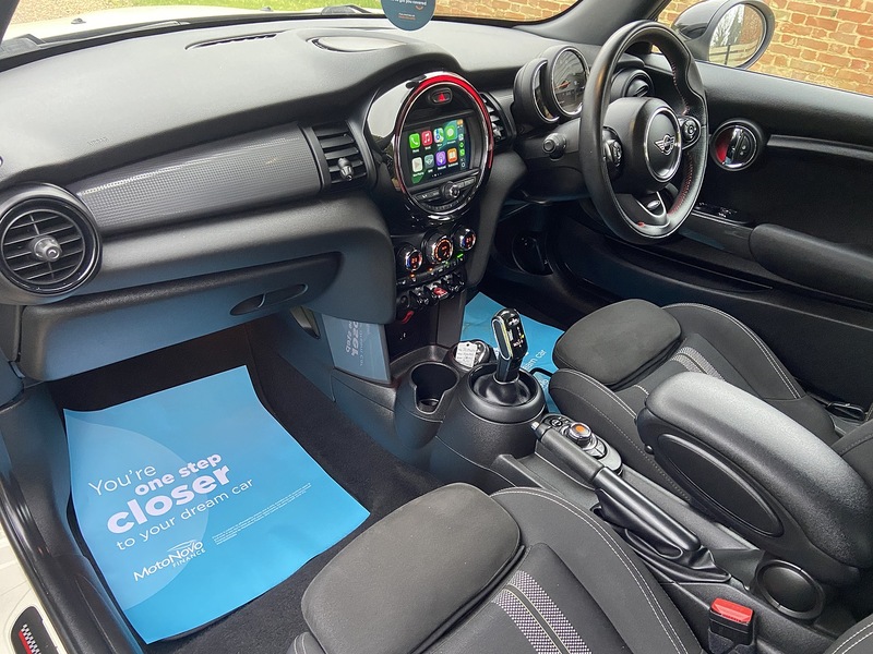 MINI 1.5 Cooper Sport Hatchback 3dr Petrol Steptronic Euro 6 (s/s) (136 ps)