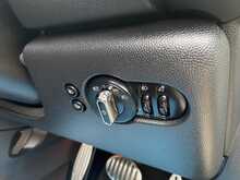 2019 (19) Mini Cooper Sport Auto 3 Door