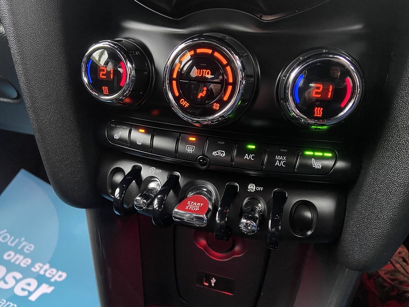 MINI 1.5 Cooper Sport Hatchback 3dr Petrol Steptronic Euro 6 (s/s) (136 ps)