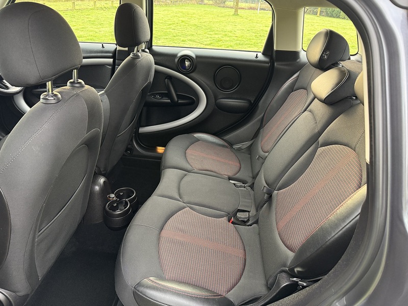 MINI Cooper D Park Lane SUV 1.6 Manual Diesel