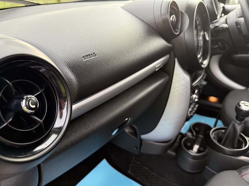 MINI Cooper D Park Lane SUV 1.6 Manual Diesel