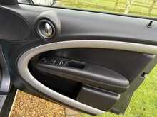 2015 (65) Mini Countryman Cooper Diesel Park Lane