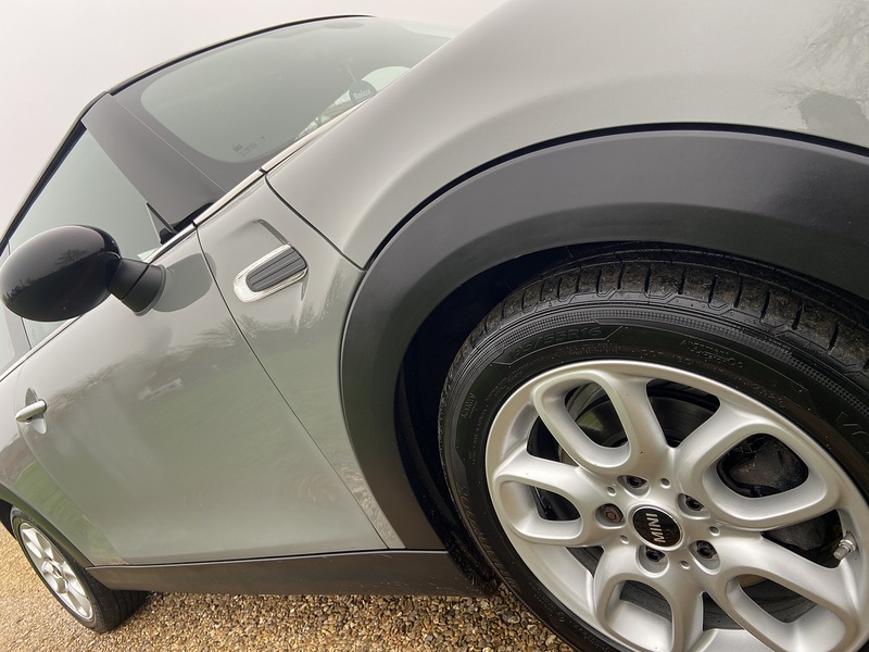 MINI 1.5 Cooper GPF Hatchback 3dr Petrol Steptronic Euro 6 (s/s) (136 ps)