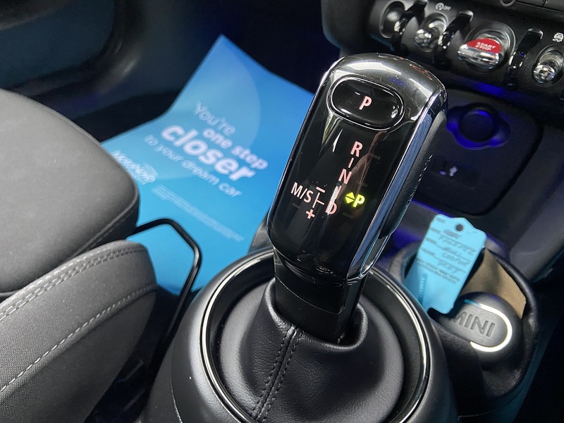 MINI 1.5 Cooper GPF Hatchback 3dr Petrol Steptronic Euro 6 (s/s) (136 ps)