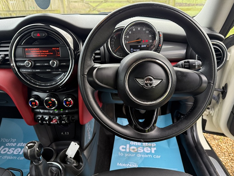 MINI 1.2 One Hatchback 3dr Petrol Manual Euro 6 (s/s) (102 ps)