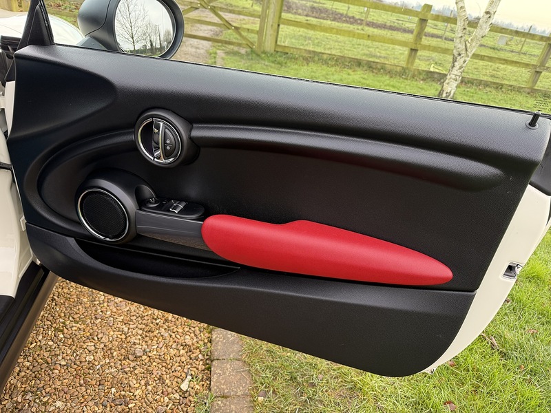 MINI 1.2 One Hatchback 3dr Petrol Manual Euro 6 (s/s) (102 ps)