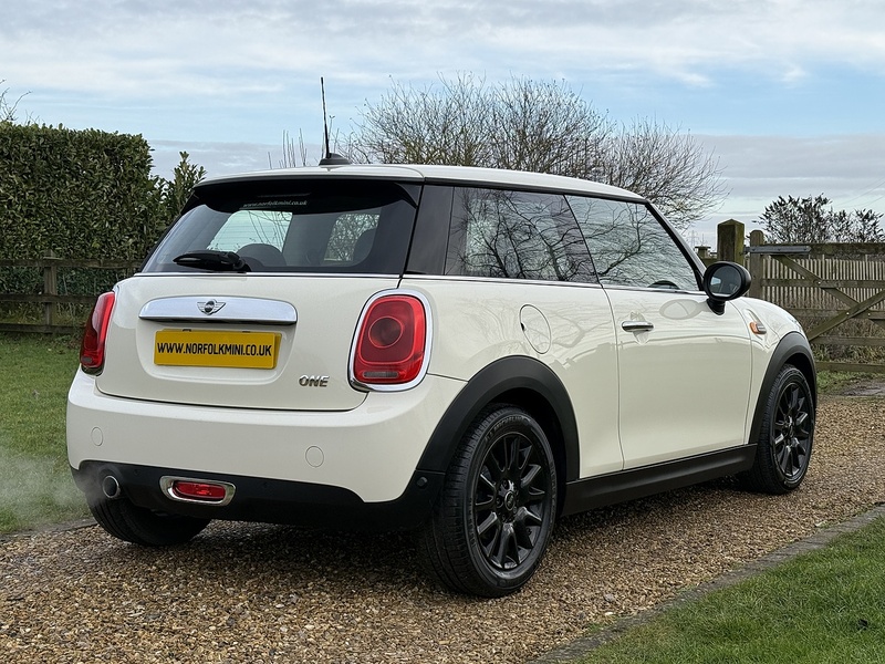 MINI 1.2 One Hatchback 3dr Petrol Manual Euro 6 (s/s) (102 ps)