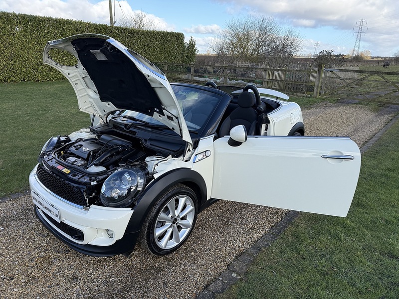 MINI Cooper S Convertible 1.6 Manual Petrol